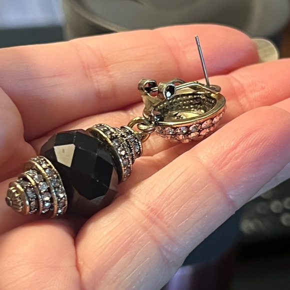 Vtg Heidi Daus Rhinestone Drop Pierced Earrings with black faceted glass NIB - Picture 4 of 8